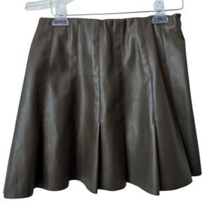 En Saison Faux Leather Mini Skirt Brown Pleated Vegan Mini SZ M